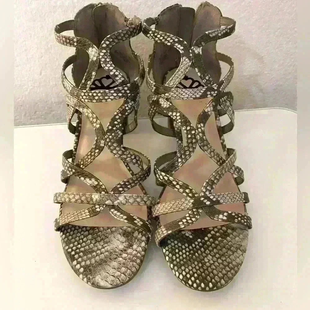 FERGALICIOUS BY FERGIE MOSES NATURAL HEELS SNAKE PRINT SANDALS CHUNKY HEEL 9.5 - Picture 1 of 7